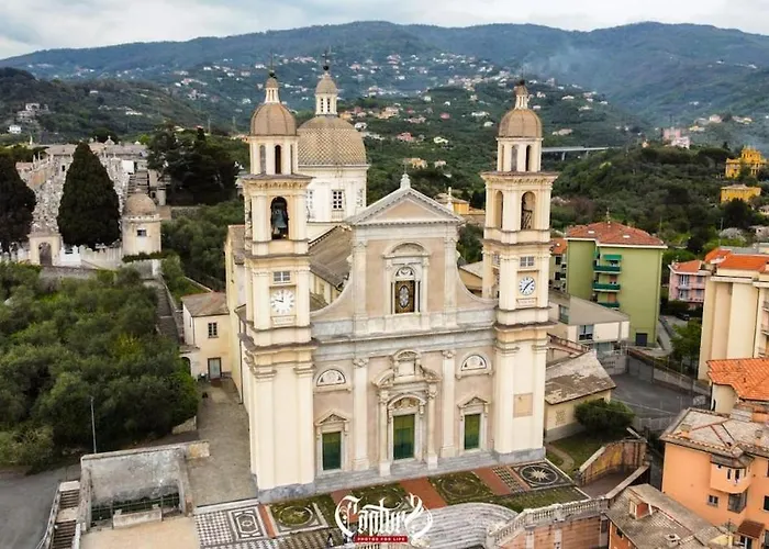 Super Vista Al Grattacielo Di Apartamento