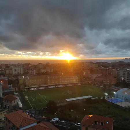 Lejlighed Super Vista Al Grattacielo Di Lavagna